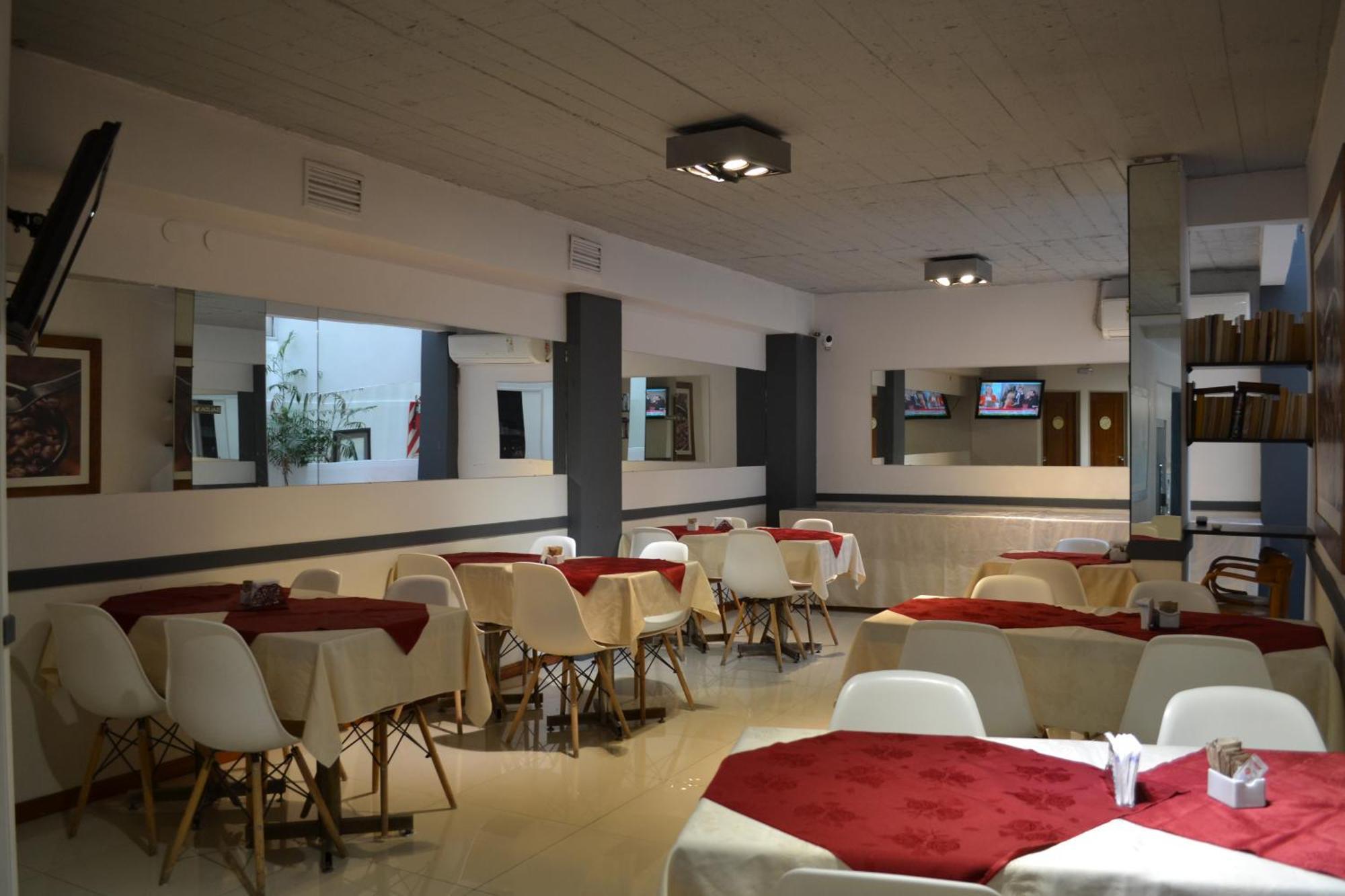 Alpino Hotel Buenos Aires Exterior photo