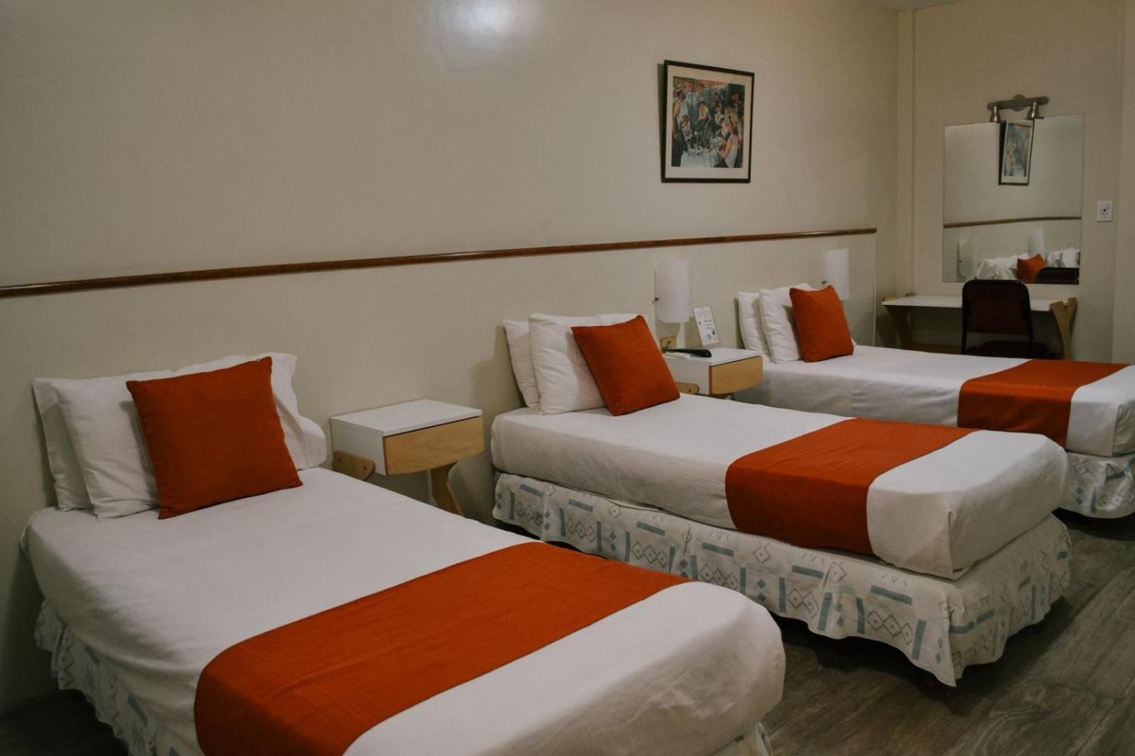 Alpino Hotel Buenos Aires Exterior photo